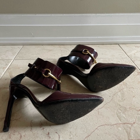 *RARE* Authentic Gucci Burgundy Patent Leather Ursula Ankle Strap Pumps - Picture 7 of 10